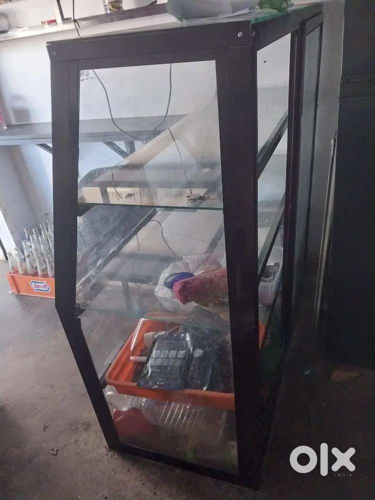 Good one ,top glass broken