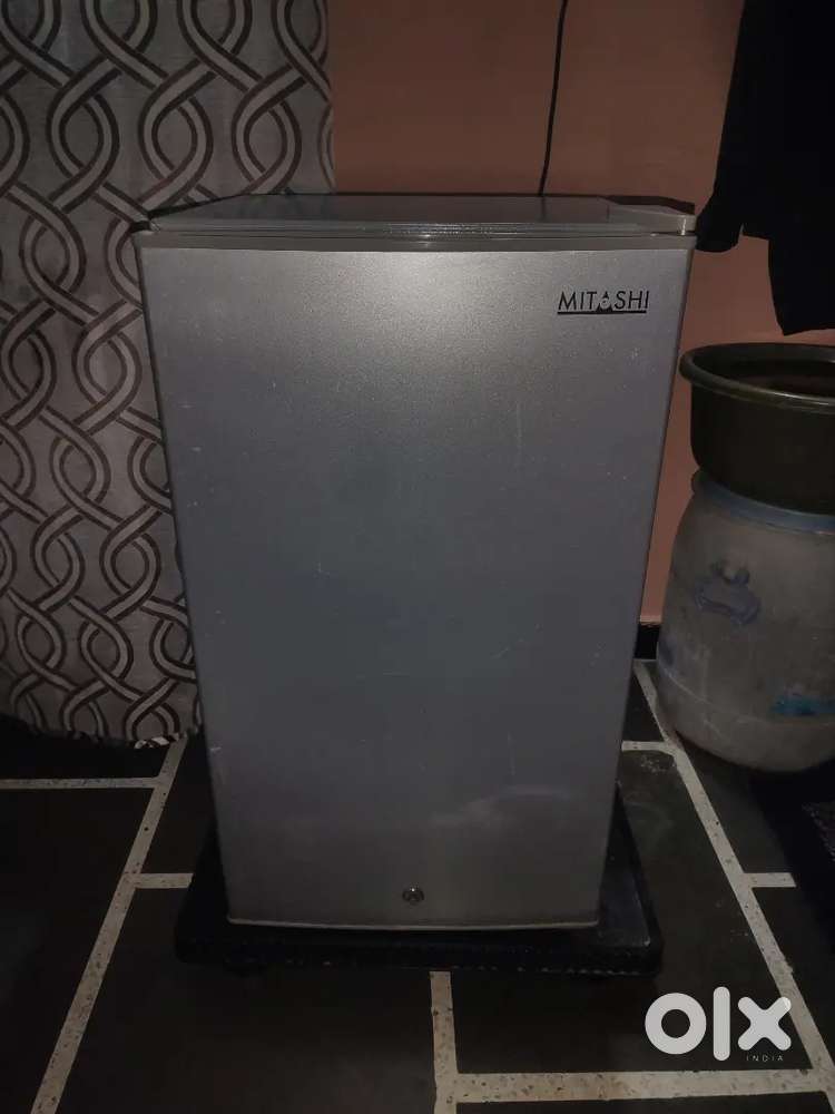 Mitsubishi 87 Litre Fridge
