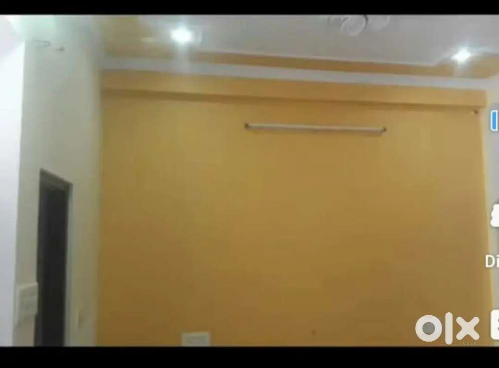 Need female flatmate