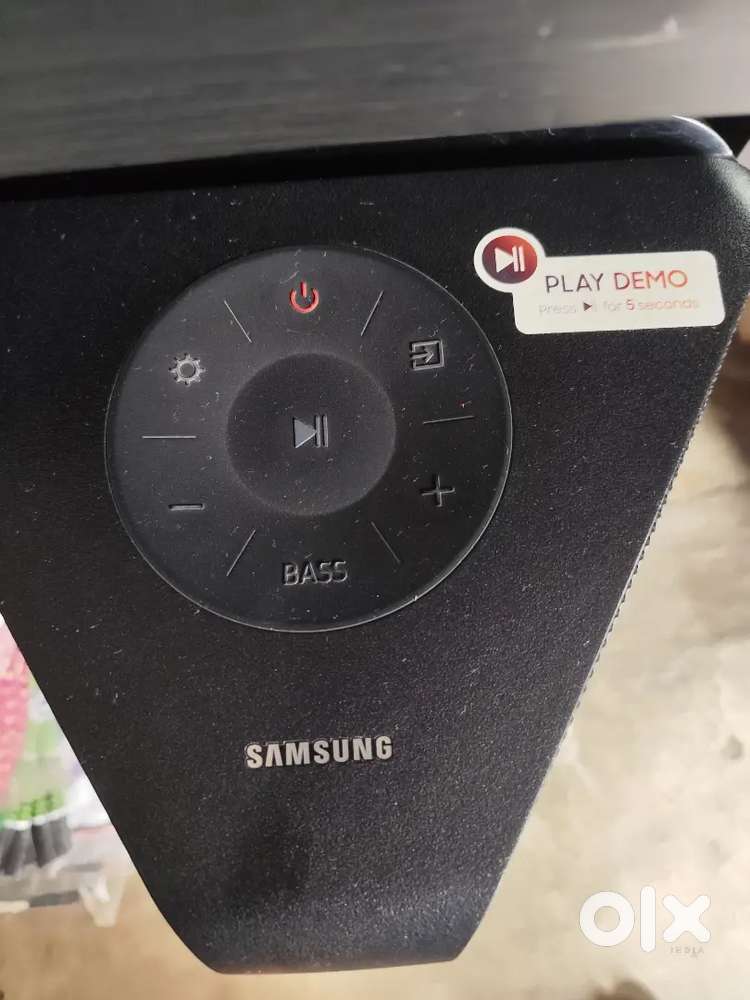 SAMSUNG 500W Bass and Disco Lights Bluetooth Speaker