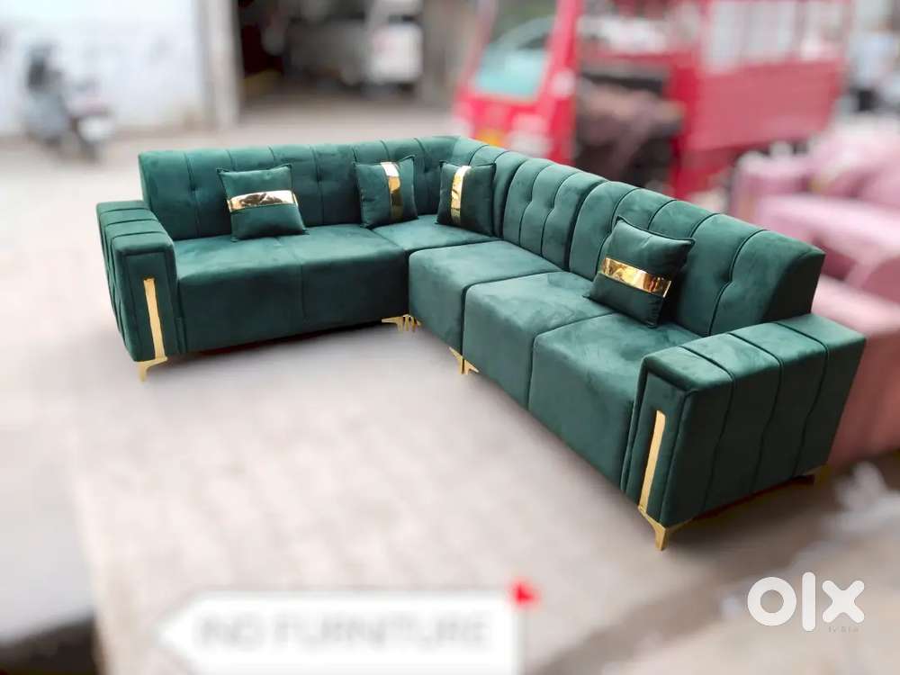 New green L sofa.id192.ry