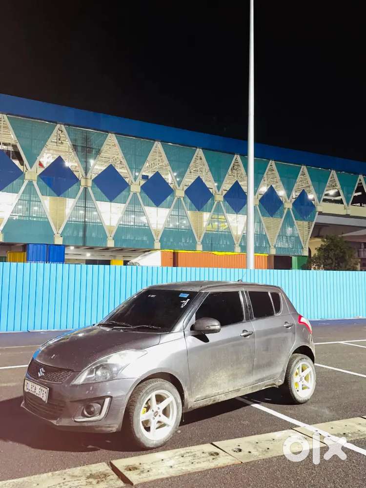 Maruti Suzuki Swift 2015 CNG & Hybrids 90000 Km Driven