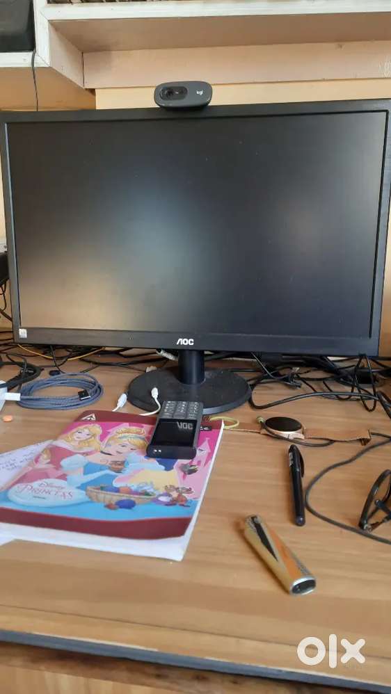 Desktop, along with UPS (APC)