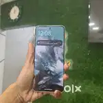 GOOGLE PIXEL 8