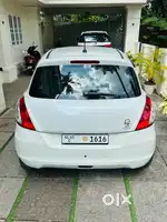 Maruti Suzuki Swift 2013 Diesel 143000 Km Driven