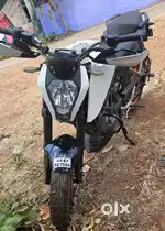 KTM Duke 200