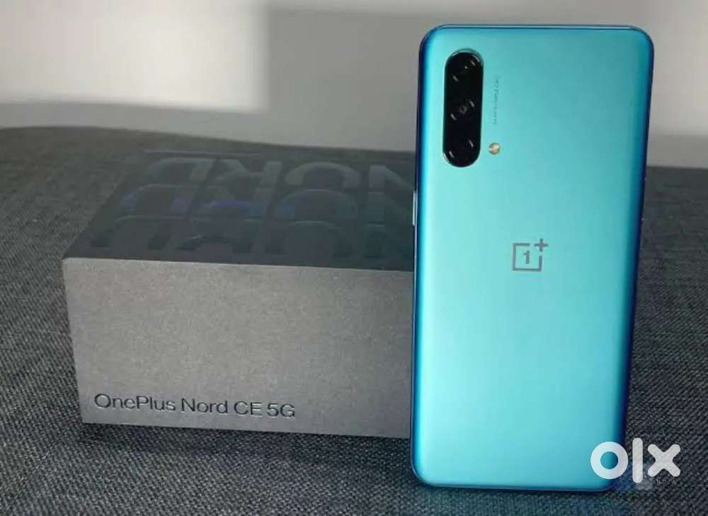 ONE PLUS NORD REFURBISHED ( 8 GB RAM AND 128 GB STORAGE)