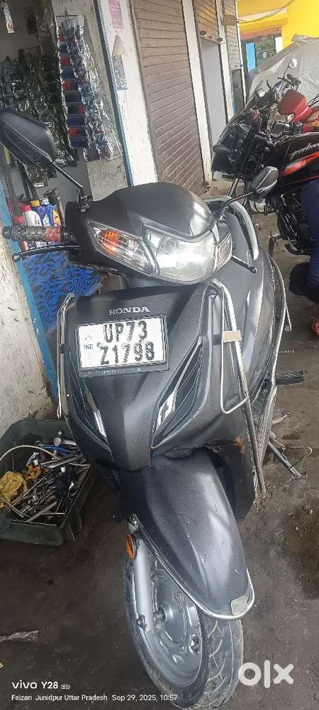 Koi kami nhi h service ok h