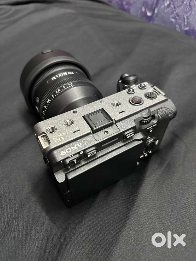 FX3 Cinema Line Camera and 35mm GM 1.4lens