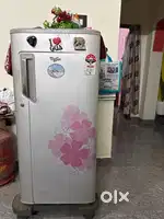 Whirlpool icemagic fridge 190 litres model 2013