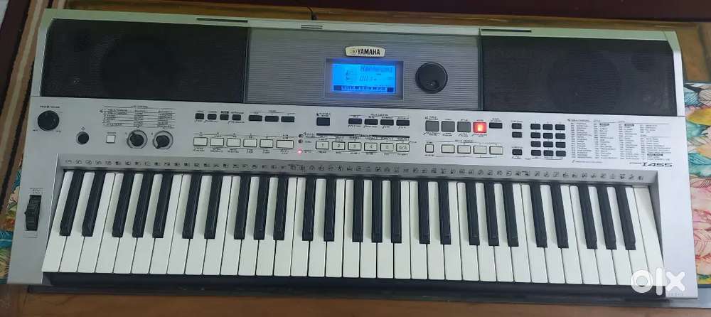 YAMAHA PSR-I455 KEYBOARD PIANO