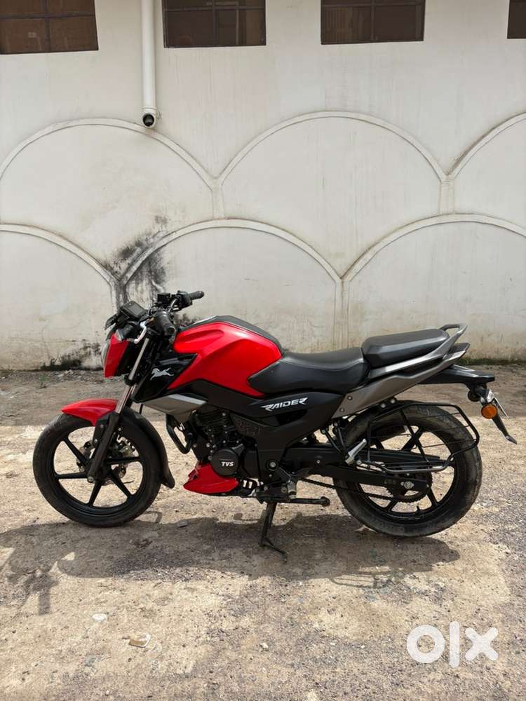 TVS RAIDER 125