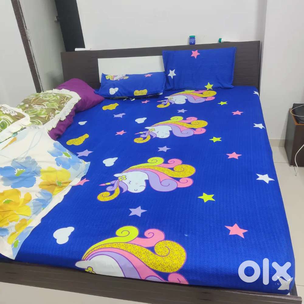 King size bed with Mattress