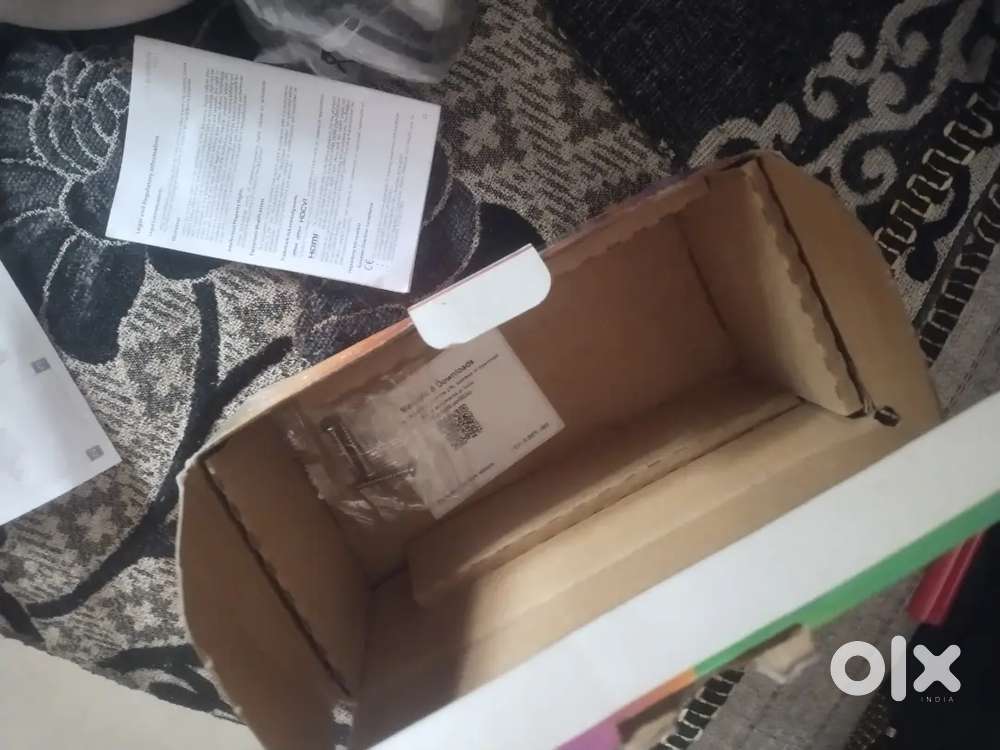 C c tv camera seel pack