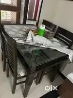 4 Seater Dining Table