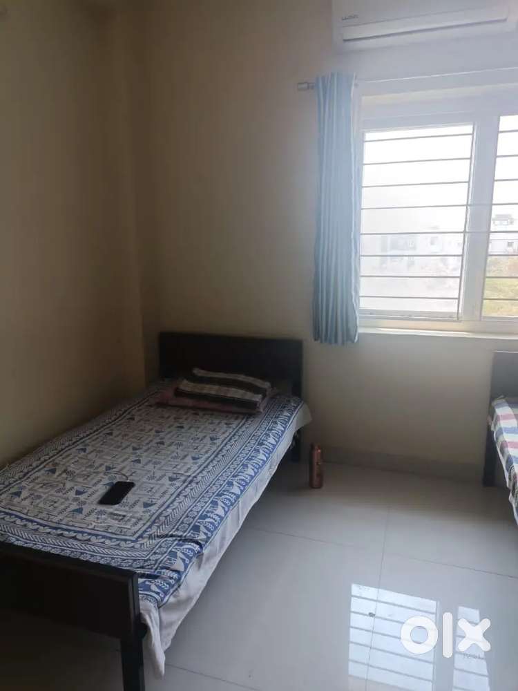 3BHK fully furnished for bachelors sharing