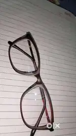 brownish specs