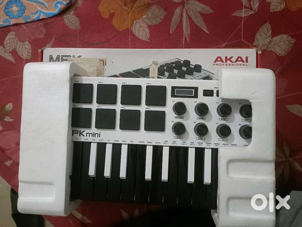 AKAI PROFESSIONAL MIDI - DJ