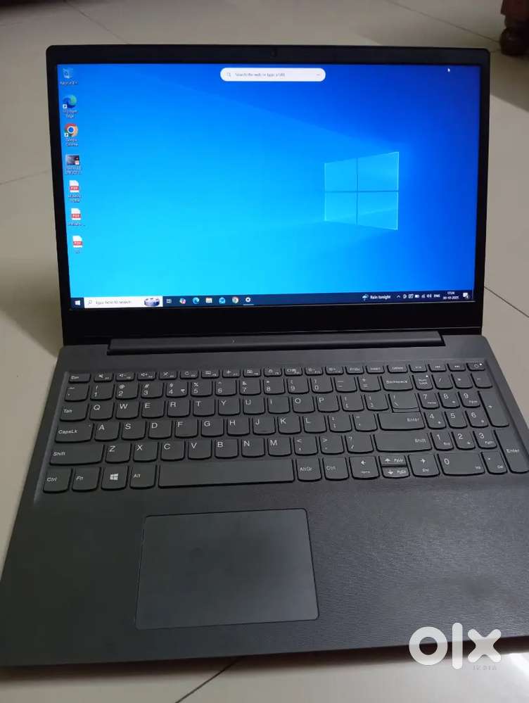 Lenovo laptop 180 Degree tilt and slim design