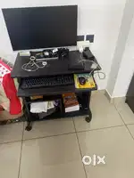 Computer table