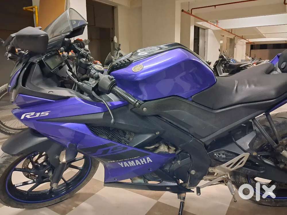 Yamaha R15 V3(Blue addition)