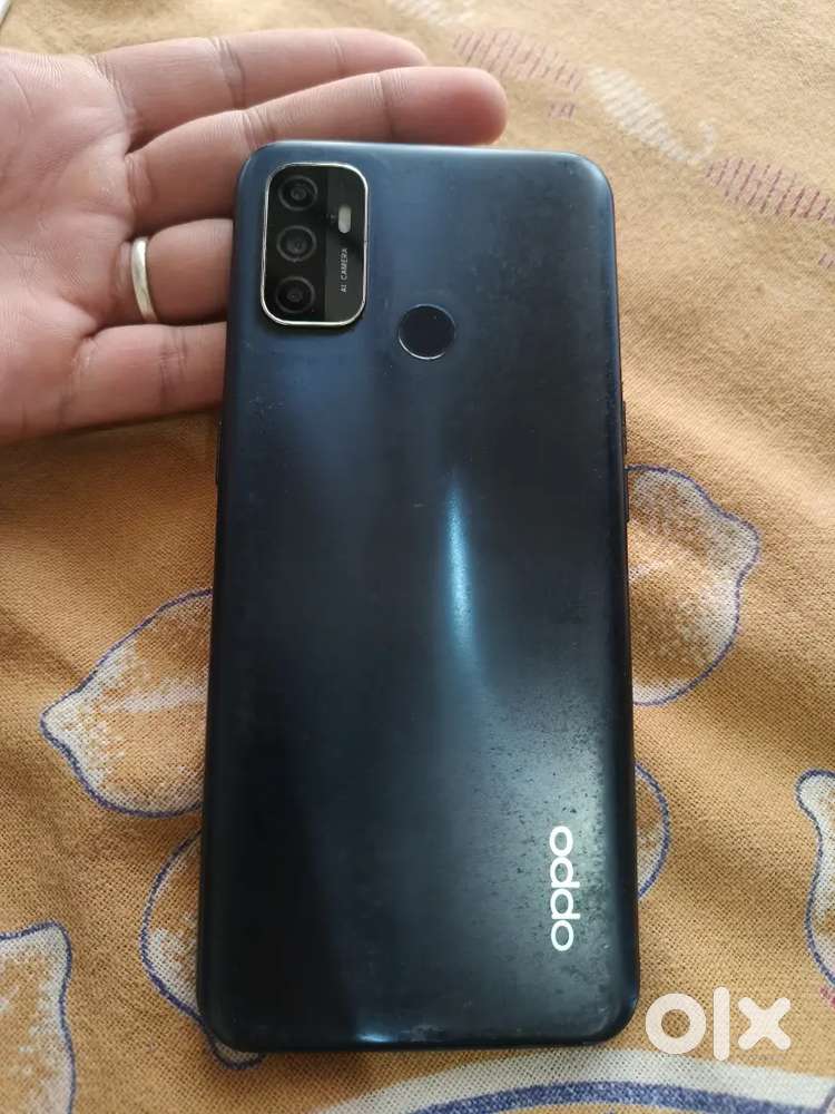 OPPO PHONE IN GOOD CONDITION