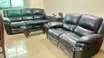 3+2 recliner sofa set.