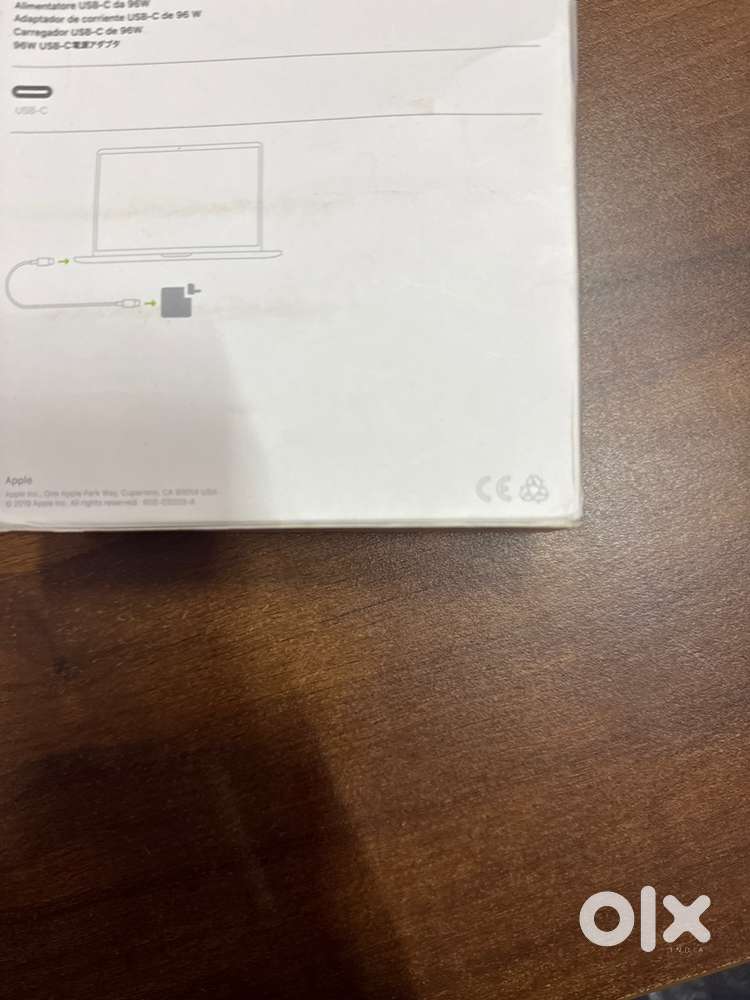 Apple USB C 96 W POWER ADAPTER