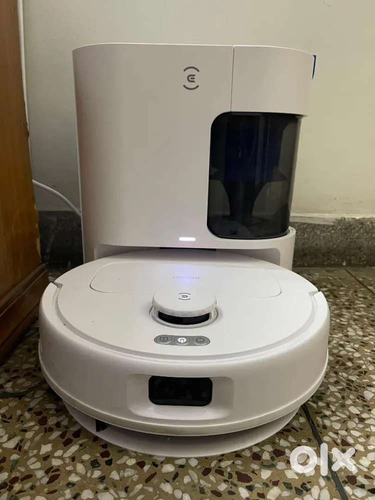 Ecovacs Deebot N30 Plus Robot Vacuum