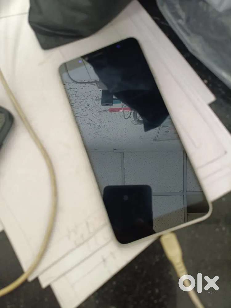 Sell redmi y2