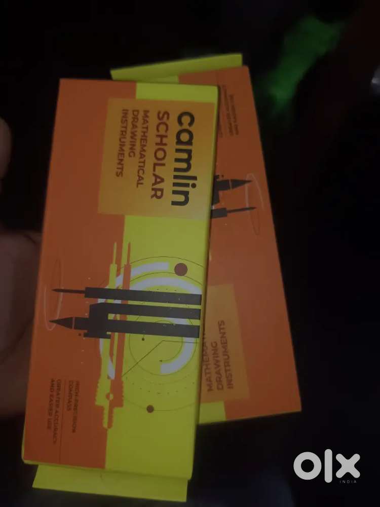 Camlin instrument box