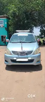 Toyota Innova 2010