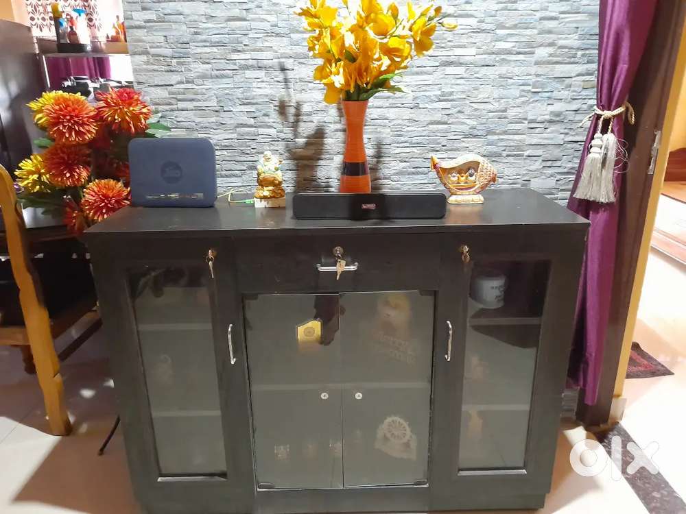 Wooden showcase