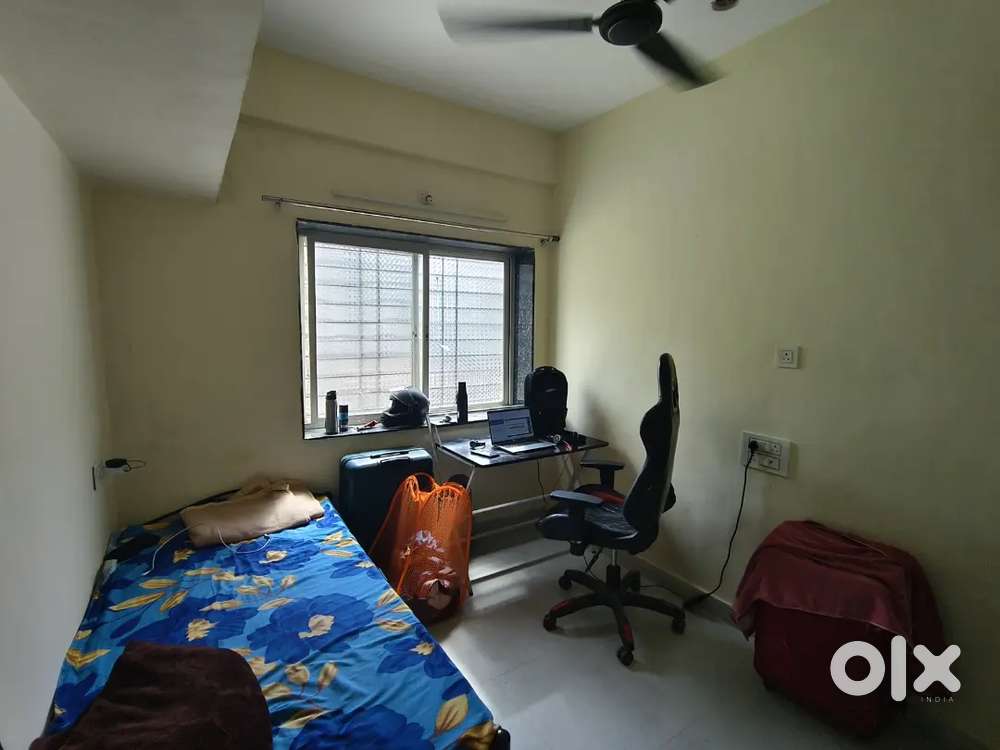 Roommate in 1bhk