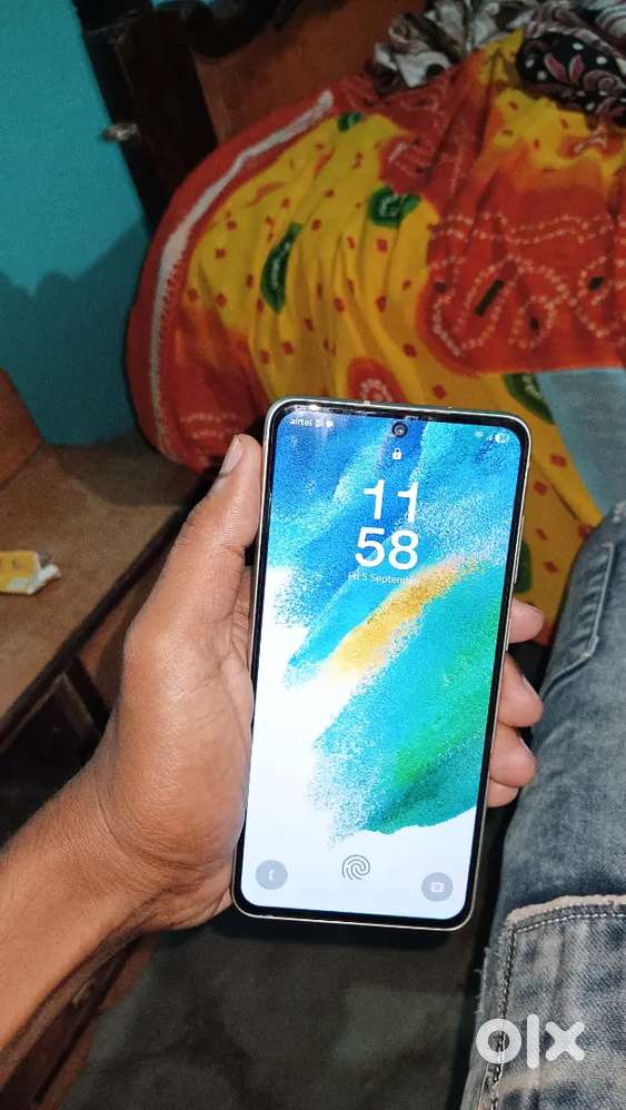 S21 Fe 5G :- Samsung galaxy 8/256