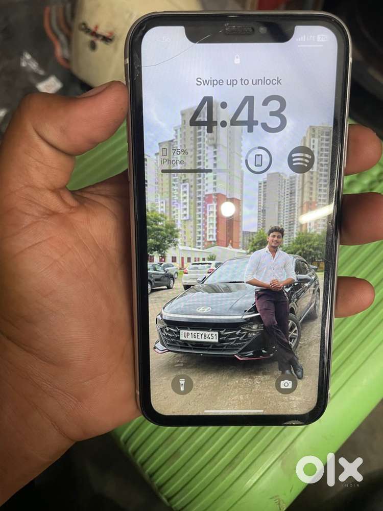 Iphone xr white