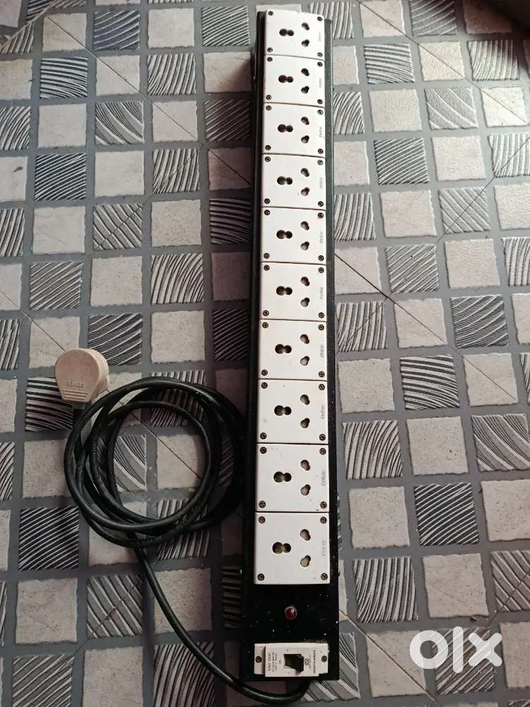 Spike buster junction box