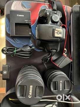 Canon D1100