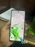 Vivo v40 e