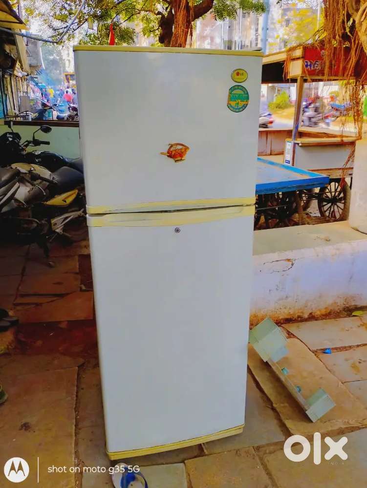LG refrigerator double door