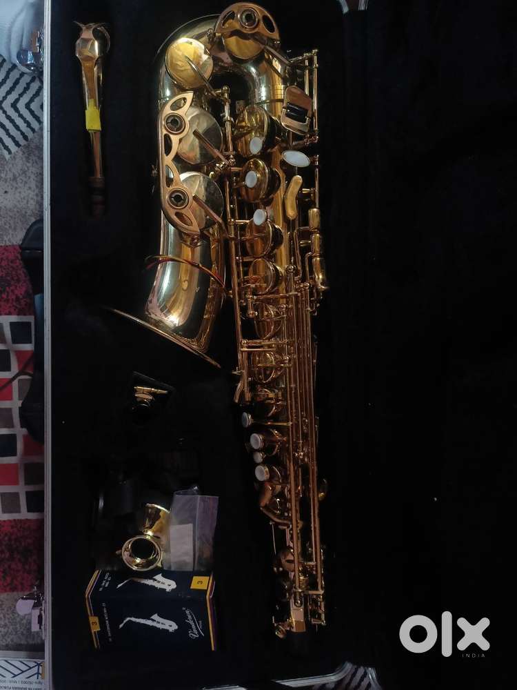 Arctic company saxophone with 1 packet(10)reed