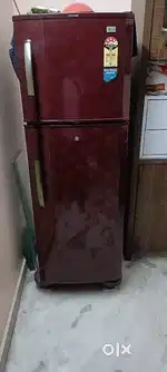 LG 4star 250 liter double door fridge