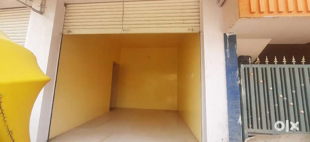 Shop for rent with 100 sqt
