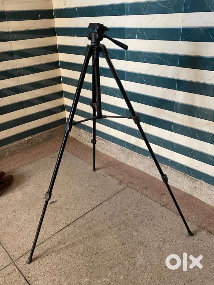 Tripod 5ft height