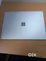 Surface Laptop 2 Intel Core i5 8th Touch screen 8 GB/256 GB SSD)dmfast