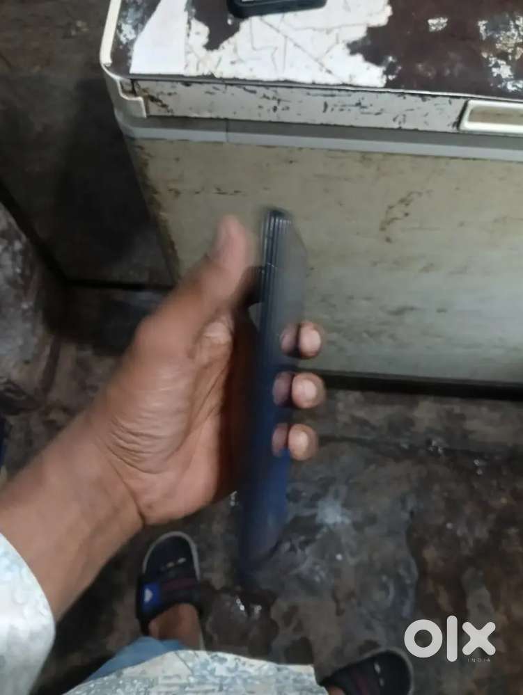 Poco x5 pro one condition thode se skech hai
