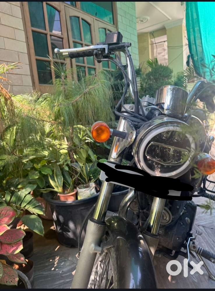 Bullet, thunderbird, rust colour, 2015 10,700km