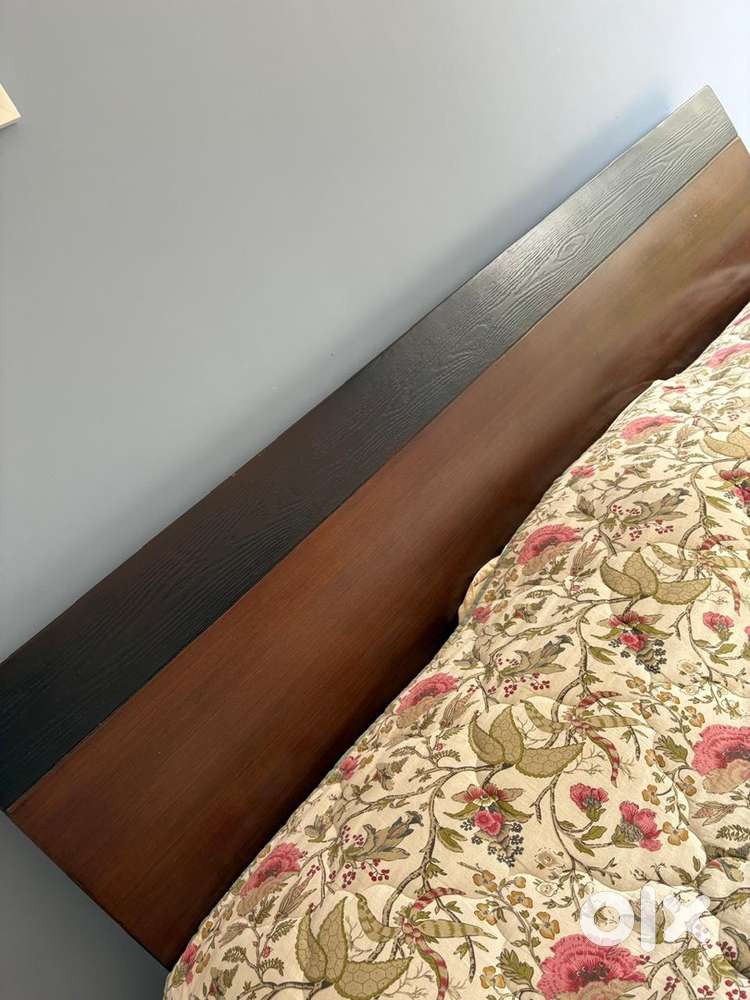 Solid wood double bed with storage and mattress