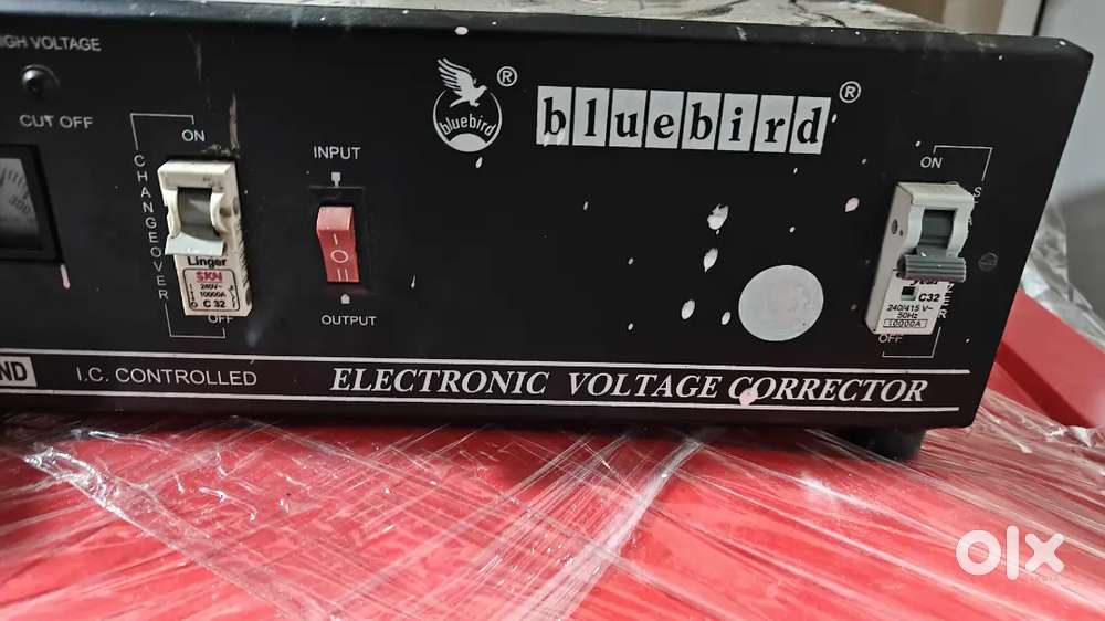 BLUEBIRD 4KWA STABILIZER FOR HOUSE