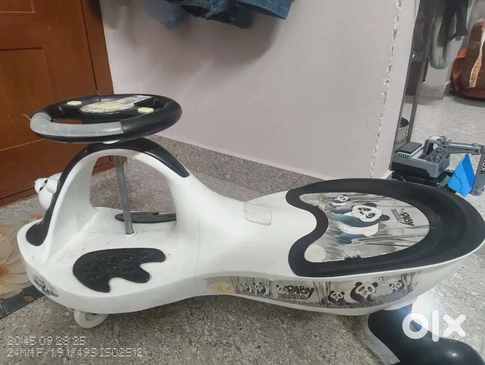 Panda car toy rare used